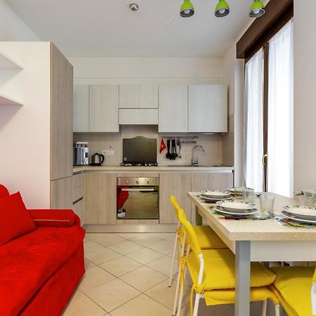 밀라노 Corsica Huge Terrace Flats 아파트 외부 사진